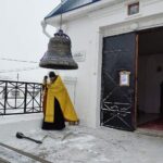 В село Кудара подняли колокол на храм